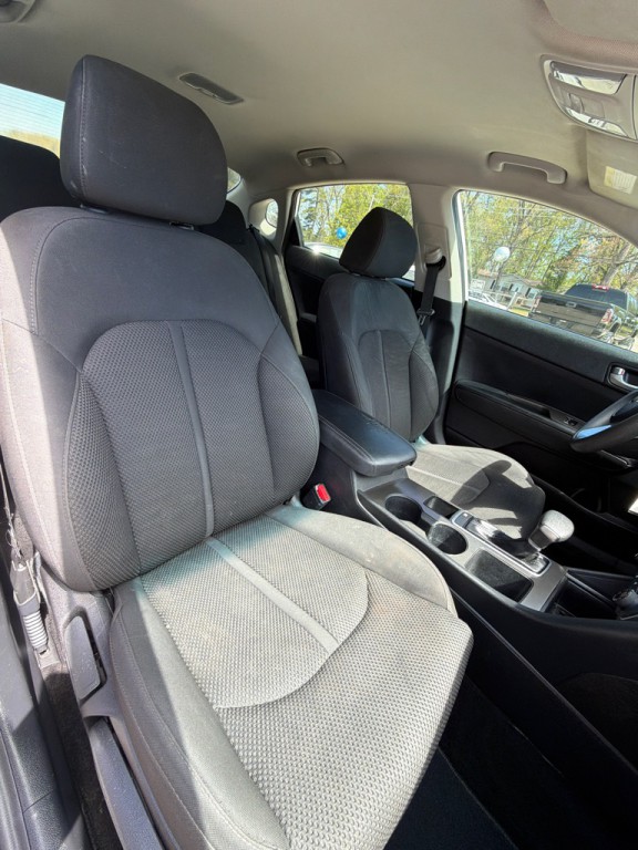 2019 Kia Optima Image 15
