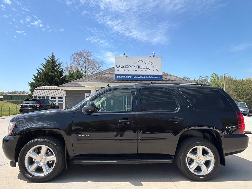 2013 Chevrolet Tahoe Image 2