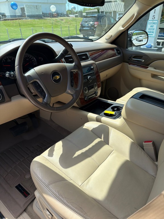 2013 Chevrolet Tahoe Image 10