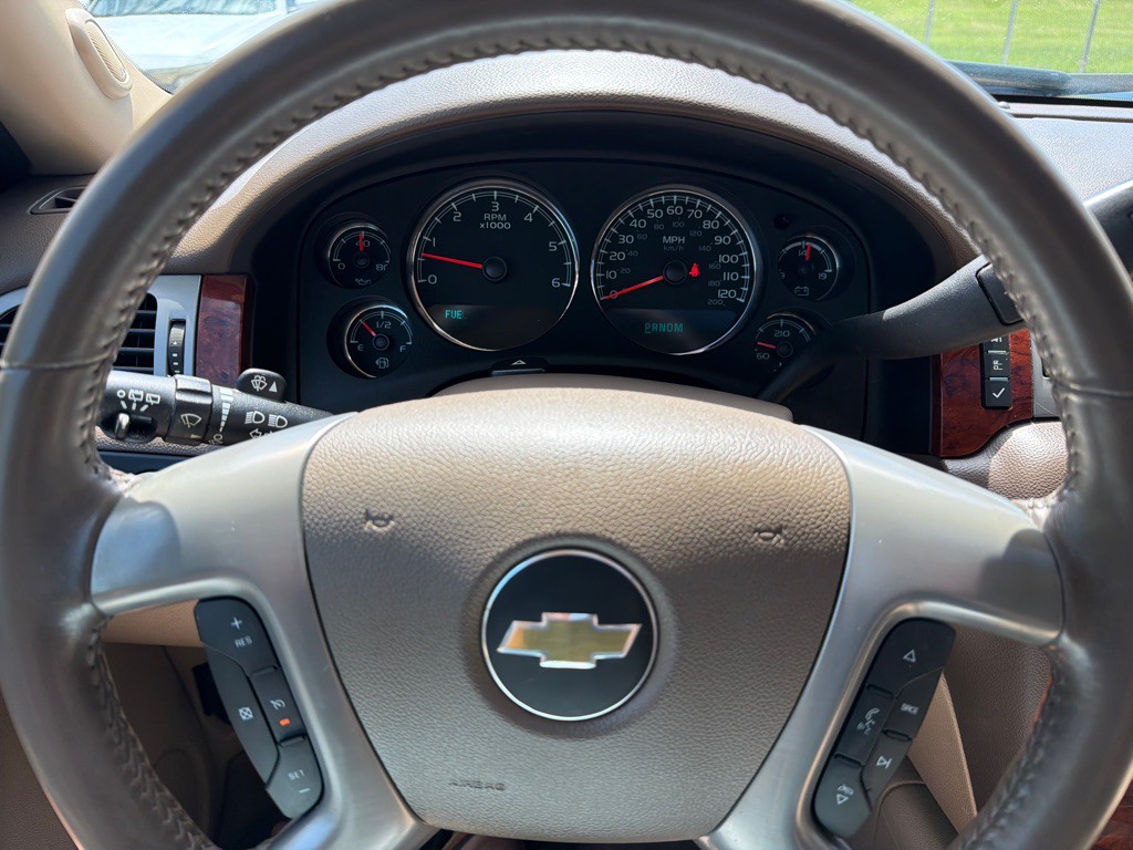 2013 Chevrolet Tahoe Image 12