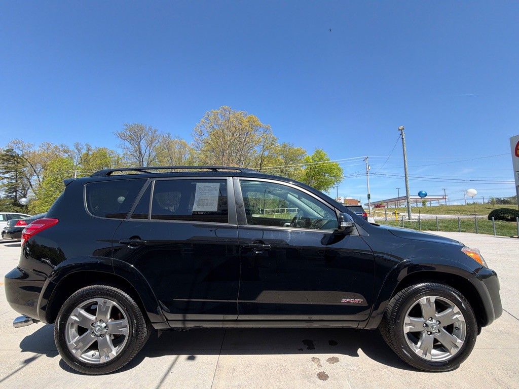 2011 Toyota Rav4 Image 6