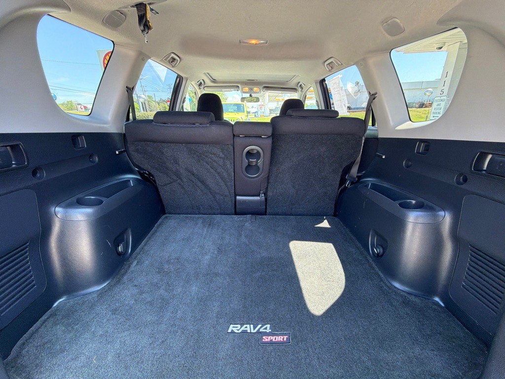 2011 Toyota Rav4 Image 14