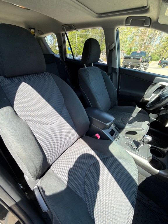 2011 Toyota Rav4 Image 17