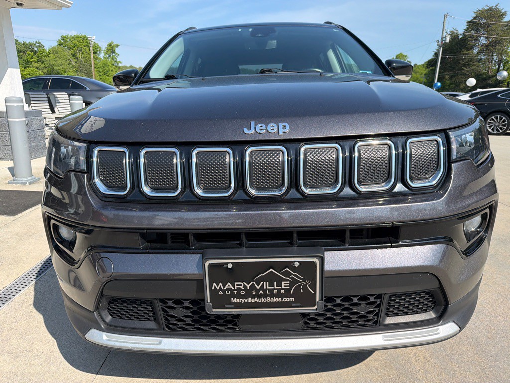 2022 Jeep Compass Image 8
