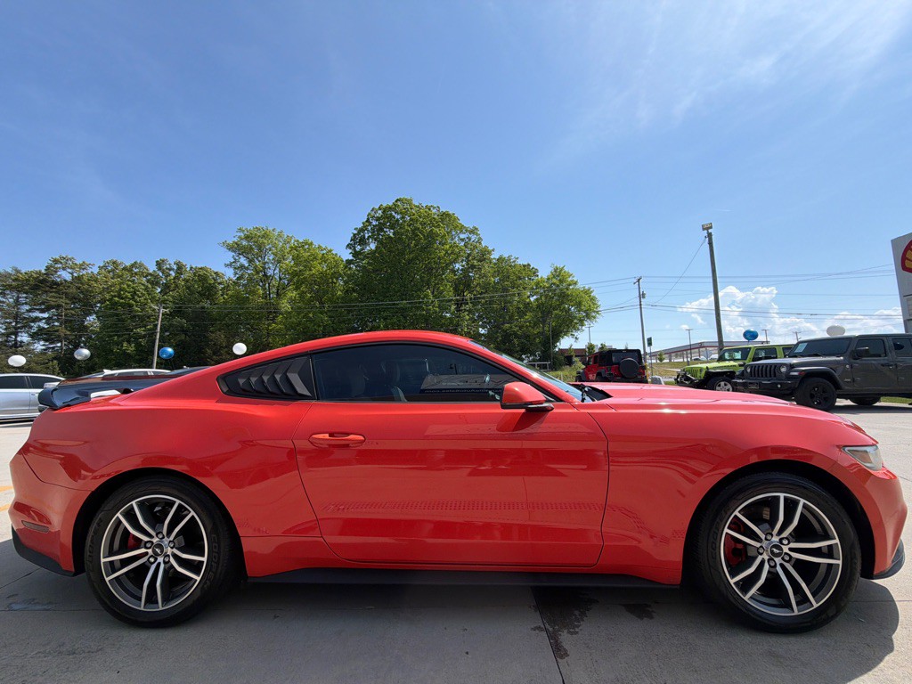 2015 Ford Mustang Image 6