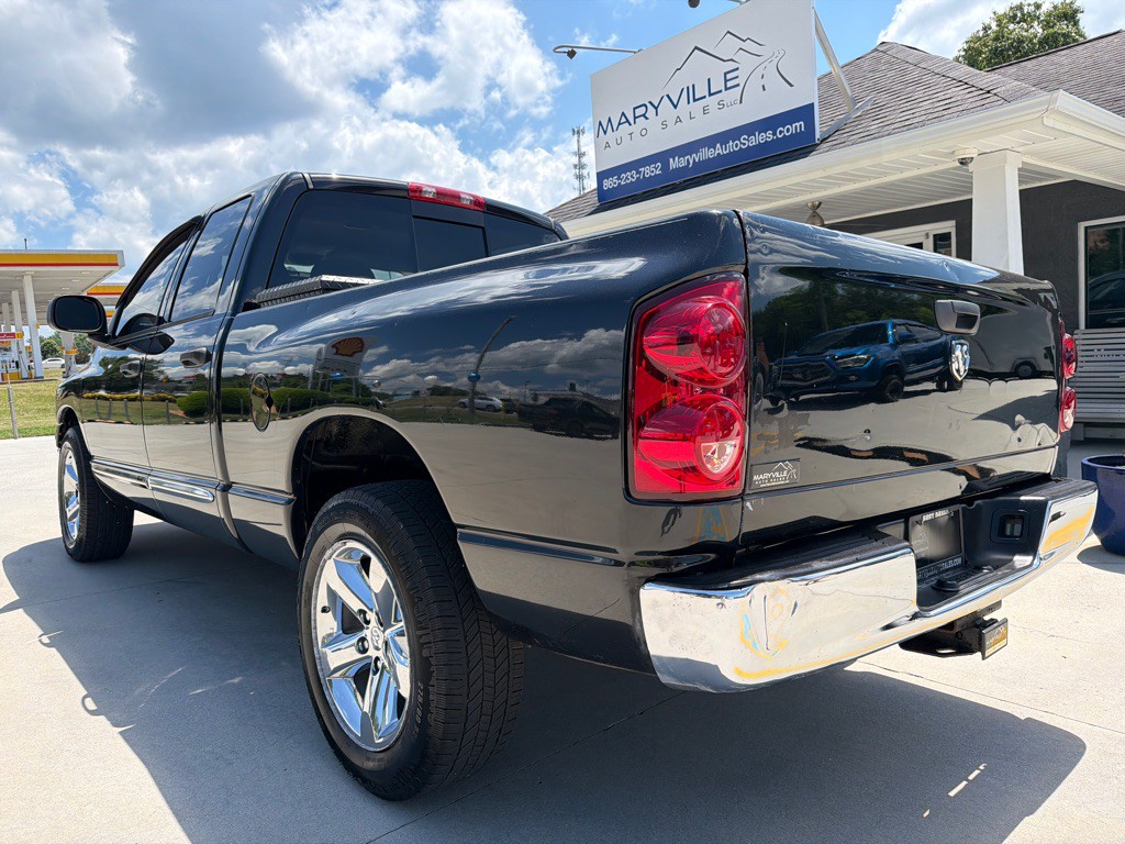 2008 Dodge Ram 1500 Image 3