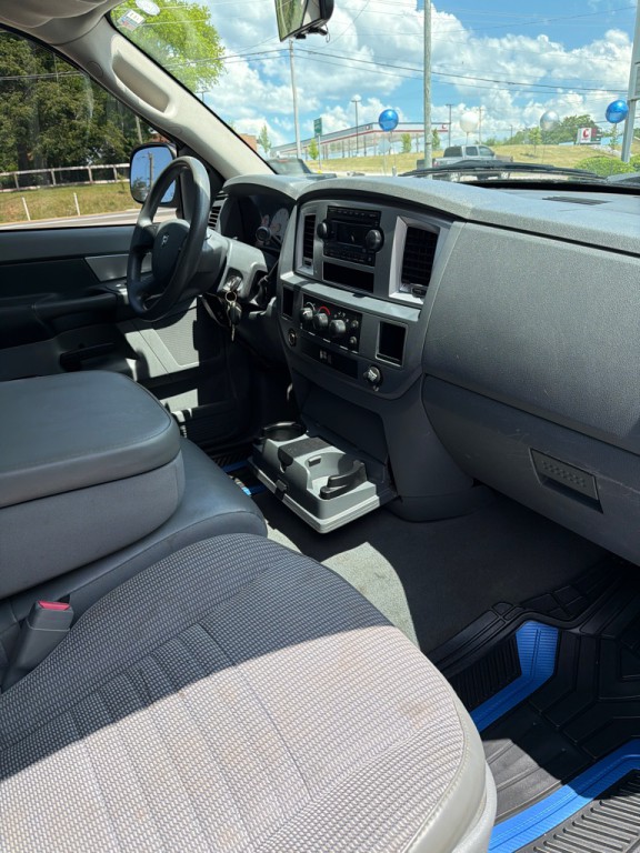 2008 Dodge Ram 1500 Image 16