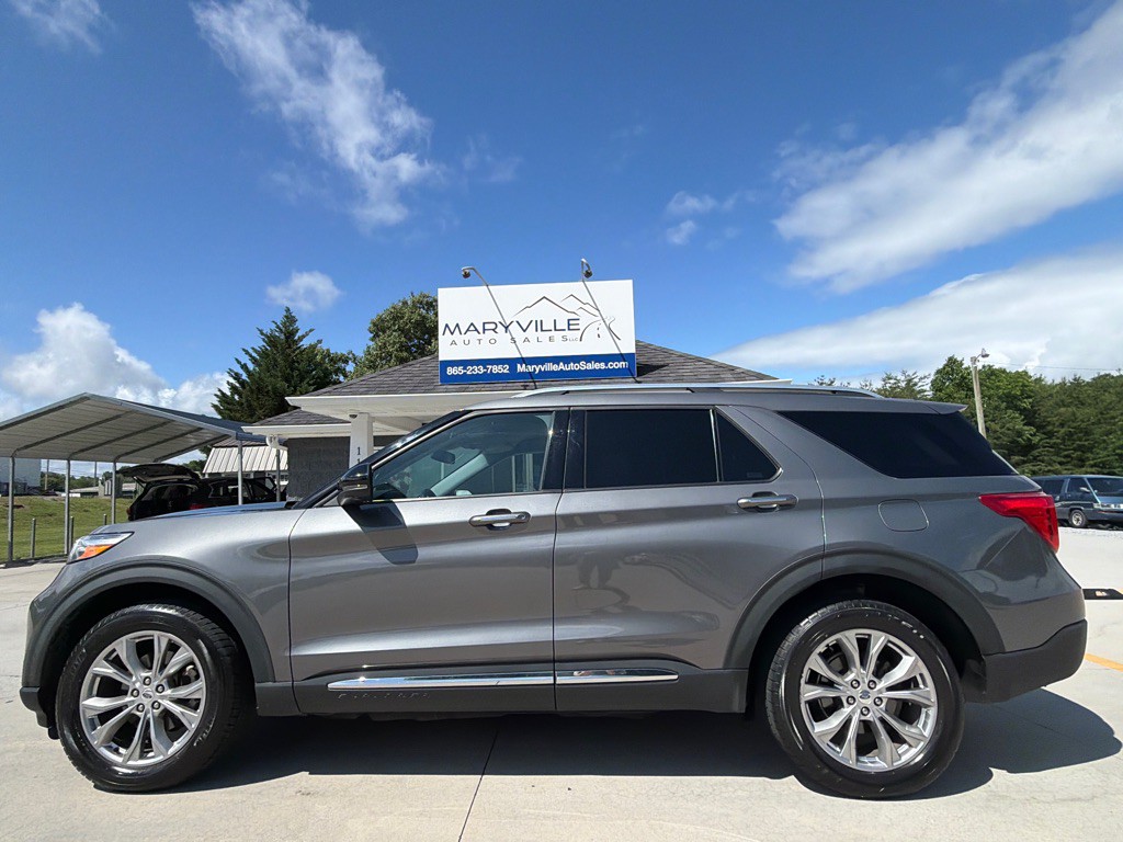 2021 Ford Explorer Image 2