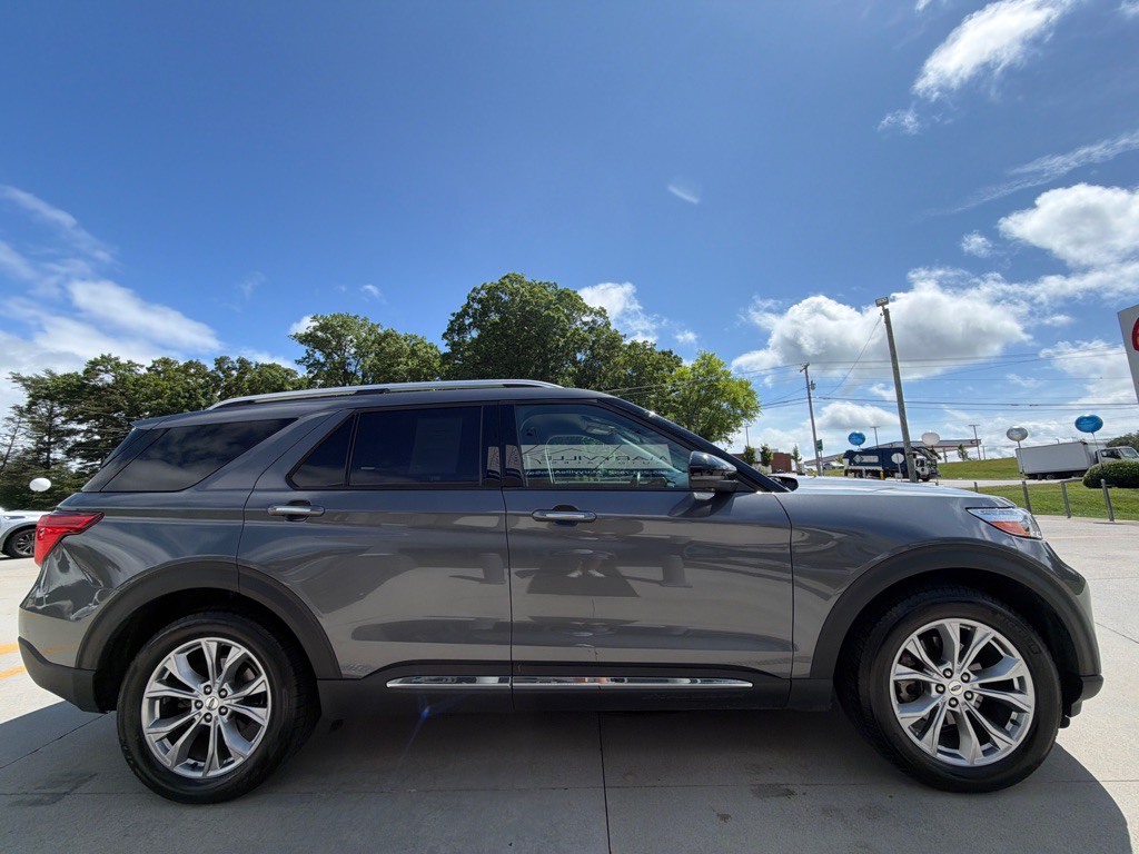 2021 Ford Explorer Image 6
