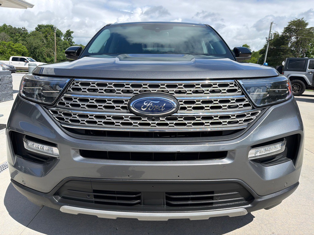 2021 Ford Explorer Image 8