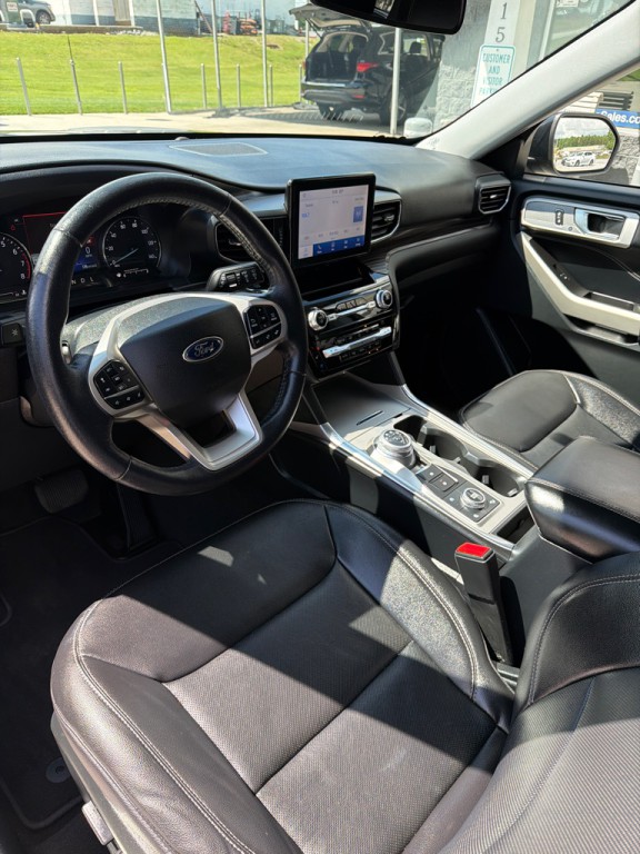 2021 Ford Explorer Image 10