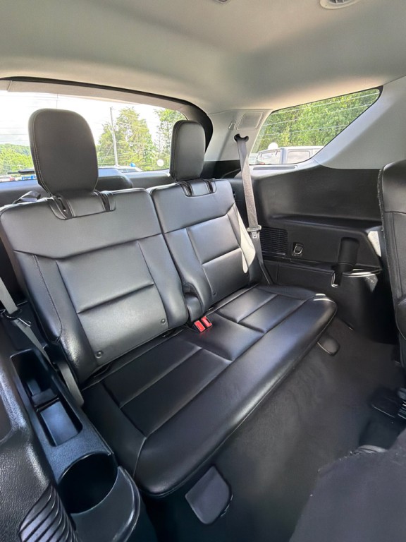 2021 Ford Explorer Image 16