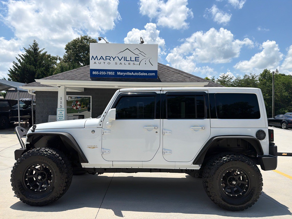 2015 Jeep Wrangler Unlimited Image 2