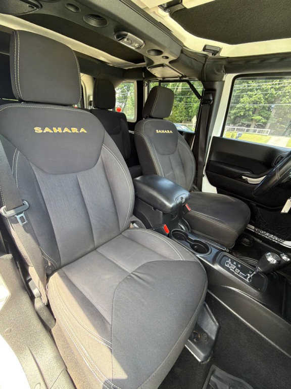 2015 Jeep Wrangler Unlimited Image 17