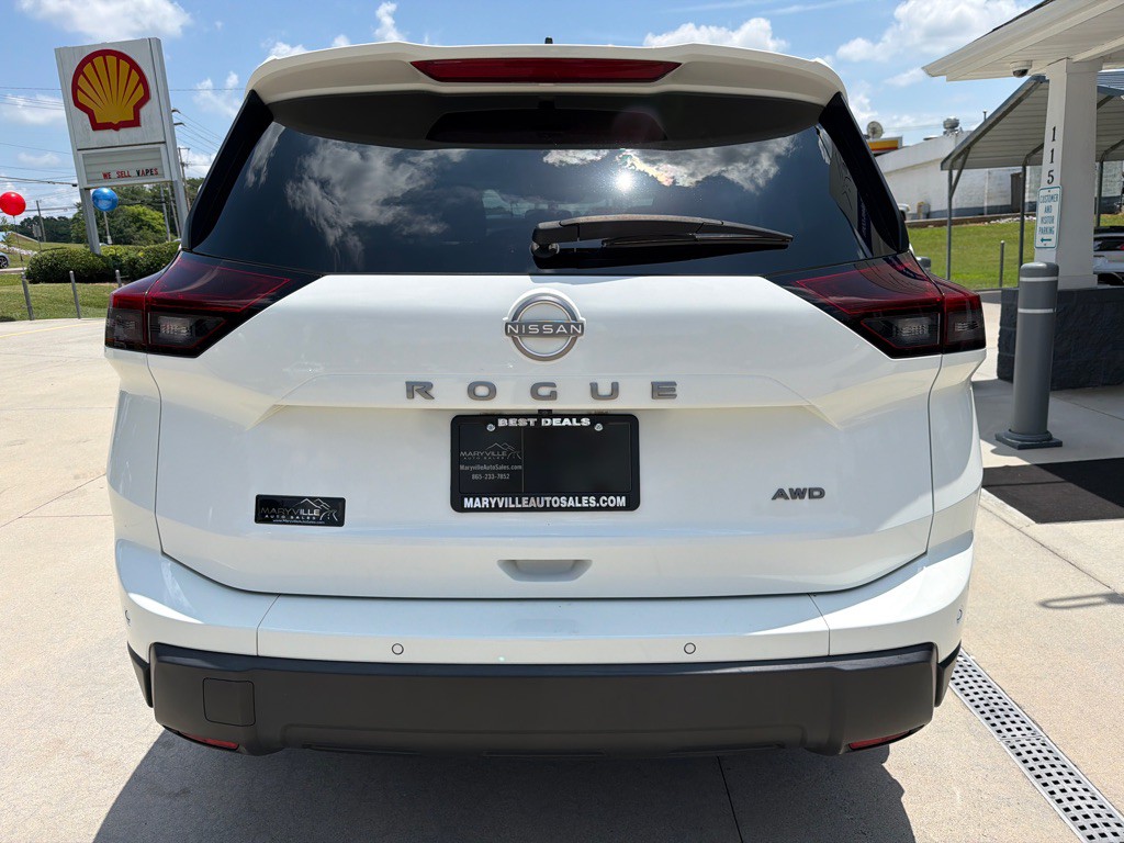 2024 Nissan Rogue Image 4