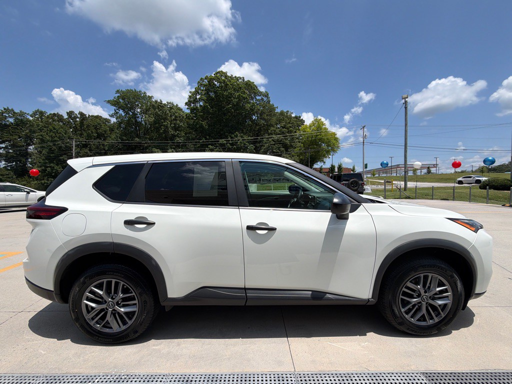 2024 Nissan Rogue Image 6