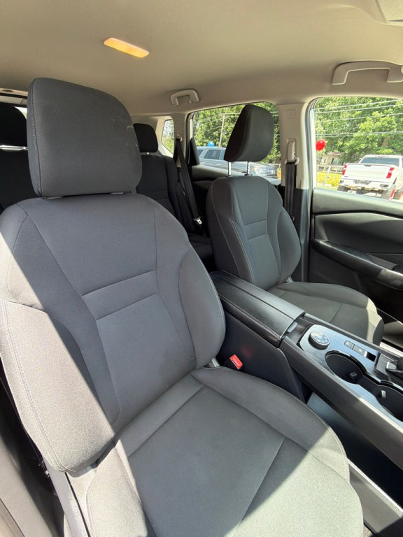 2024 Nissan Rogue Image 17