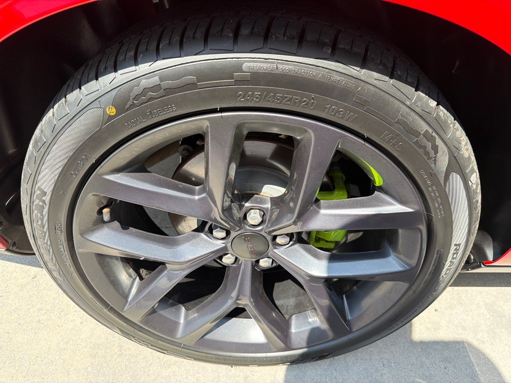 2019 Dodge Challenger Image 18