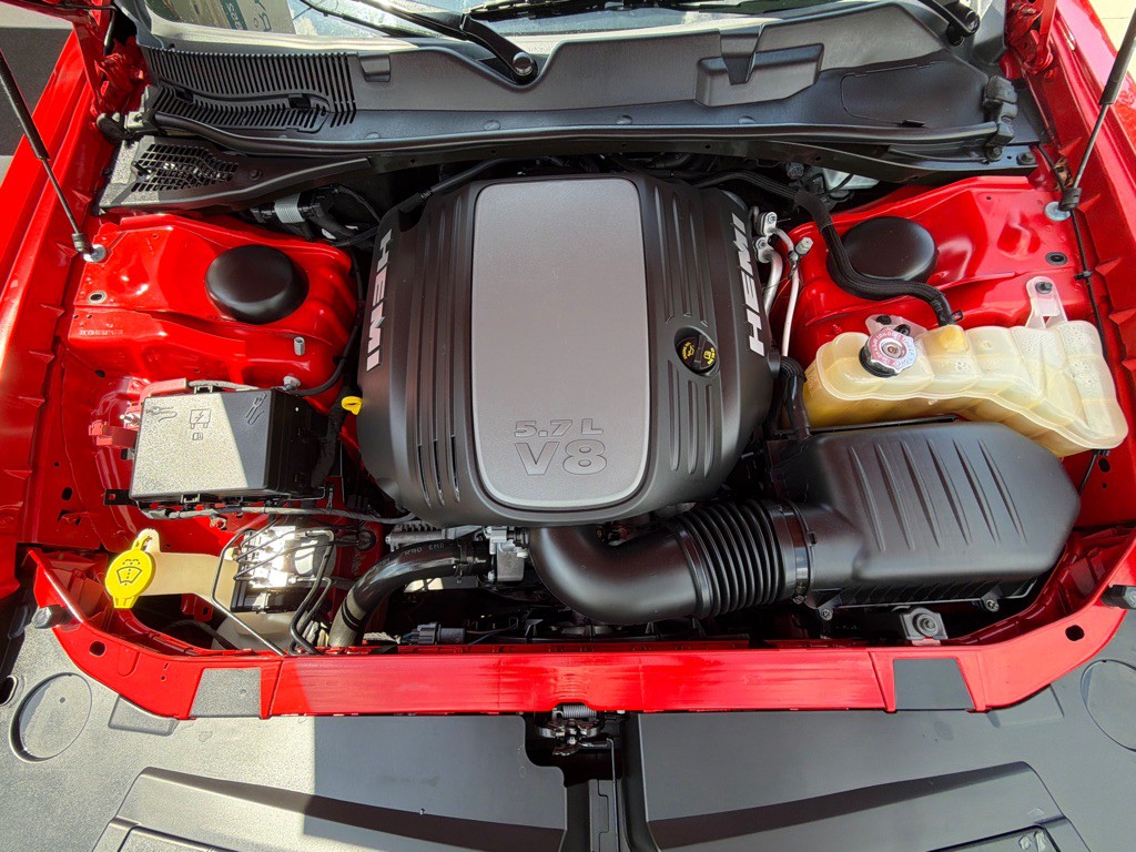 2019 Dodge Challenger Image 19