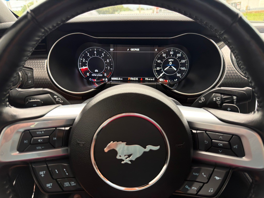 2020 Ford Mustang Image 12