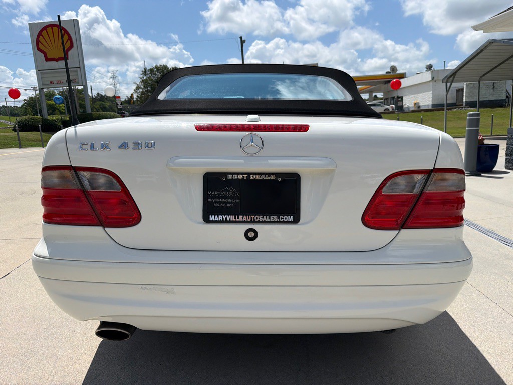 2002 Mercedes-Benz CLK-Class Image 5