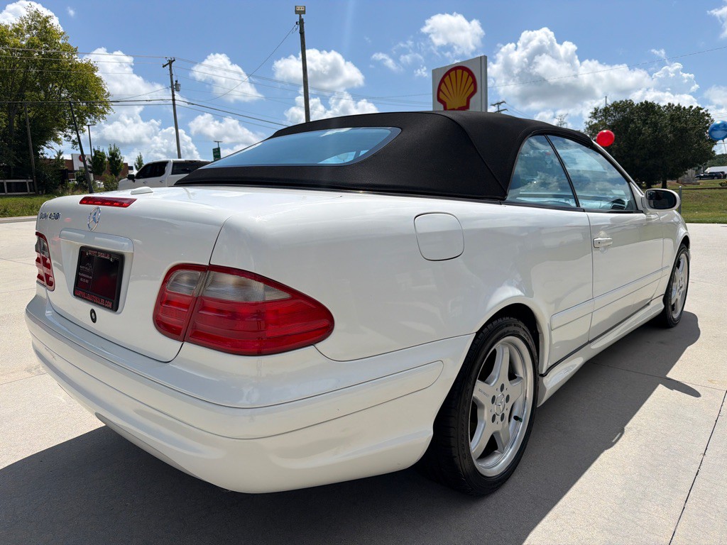 2002 Mercedes-Benz CLK-Class Image 6