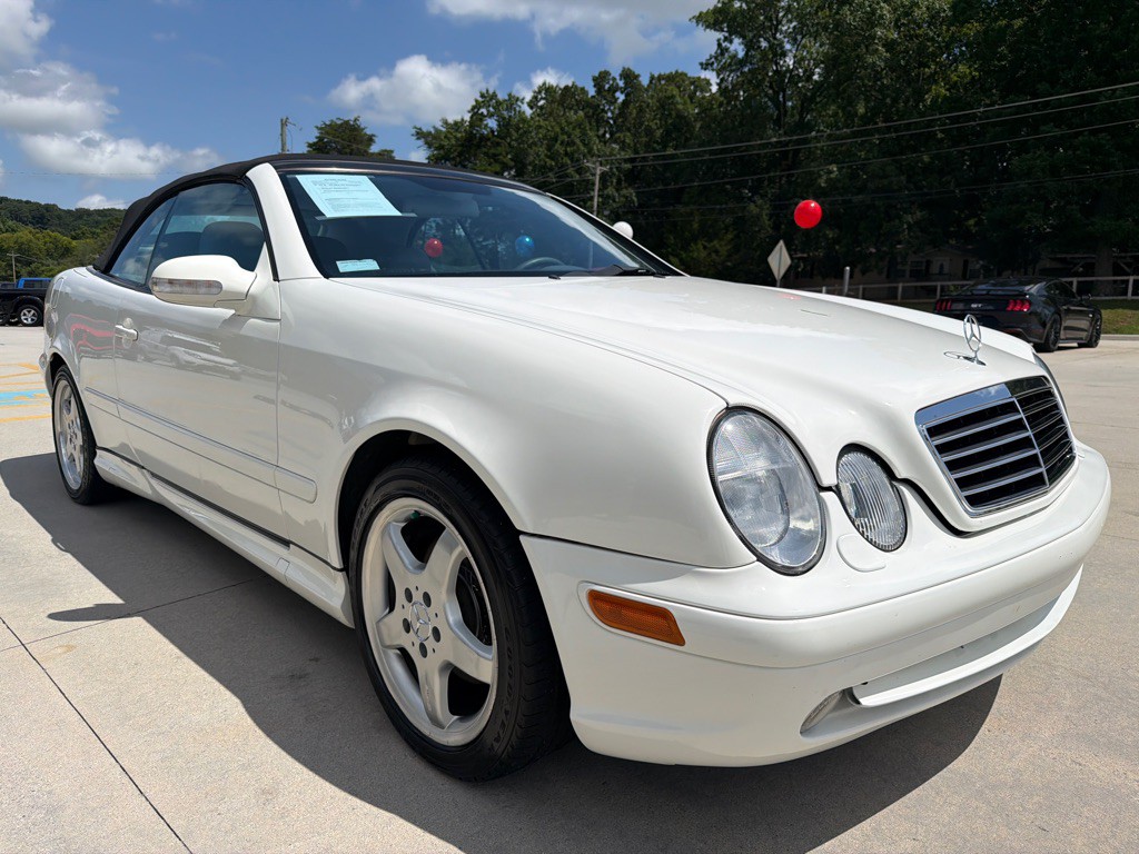 2002 Mercedes-Benz CLK-Class Image 8