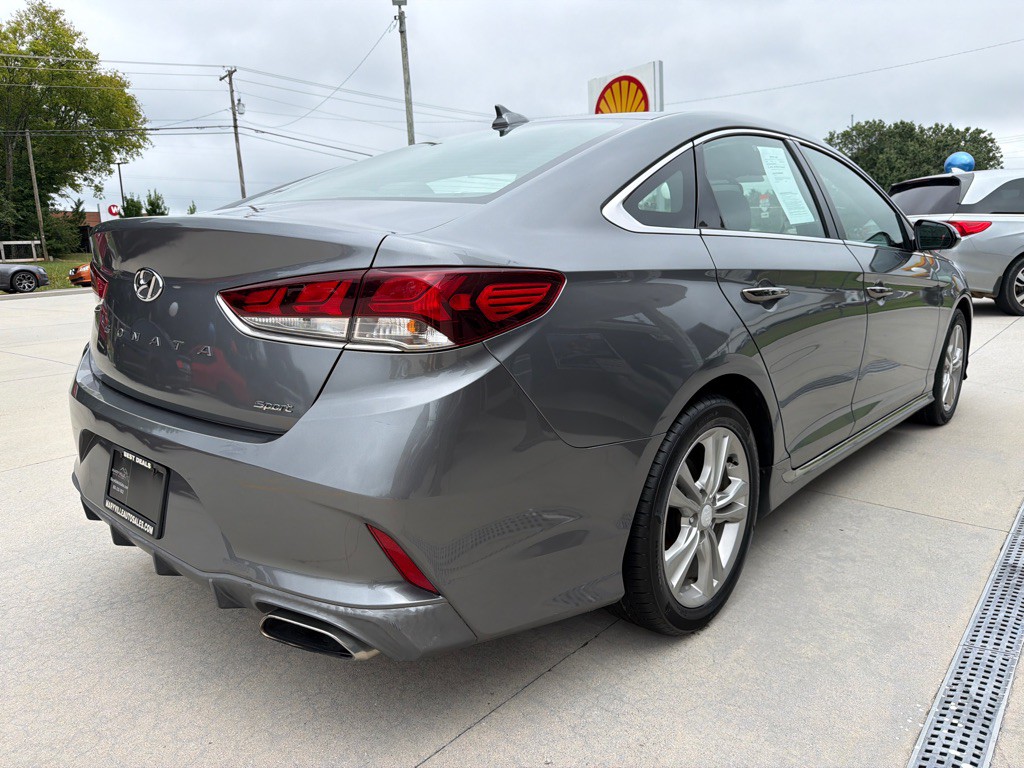 2018 Hyundai Sonata Image 5