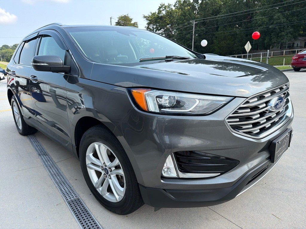 2019 Ford Edge Image 7