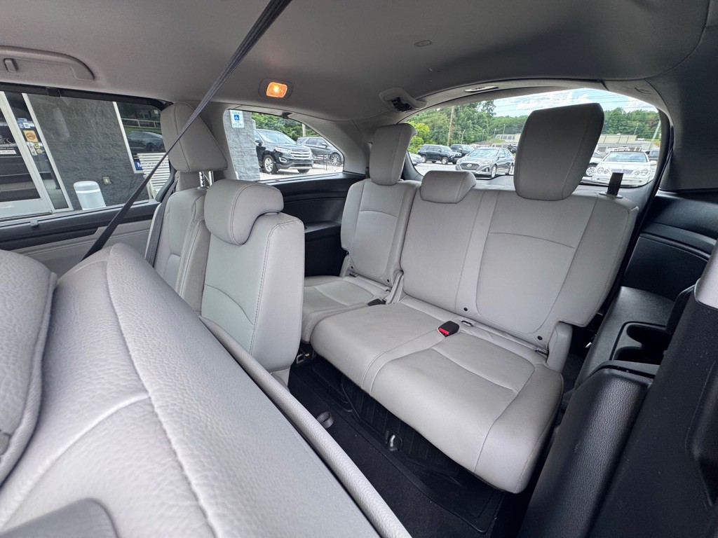 2021 Honda Odyssey Image 14