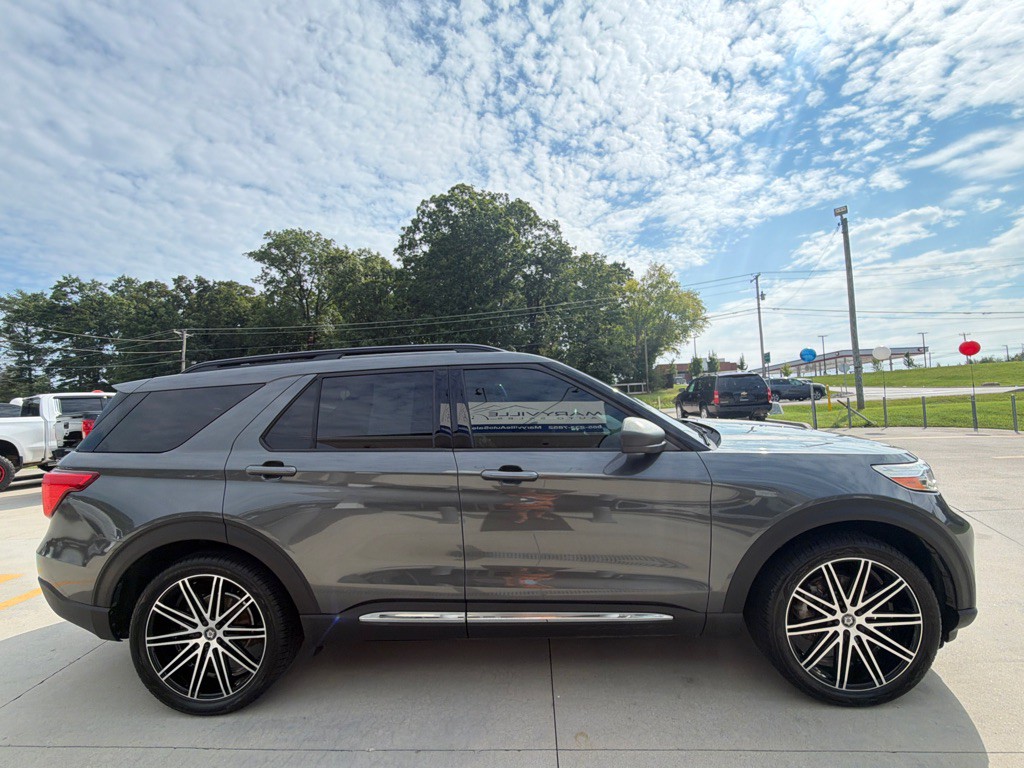 2020 Ford Explorer Image 6