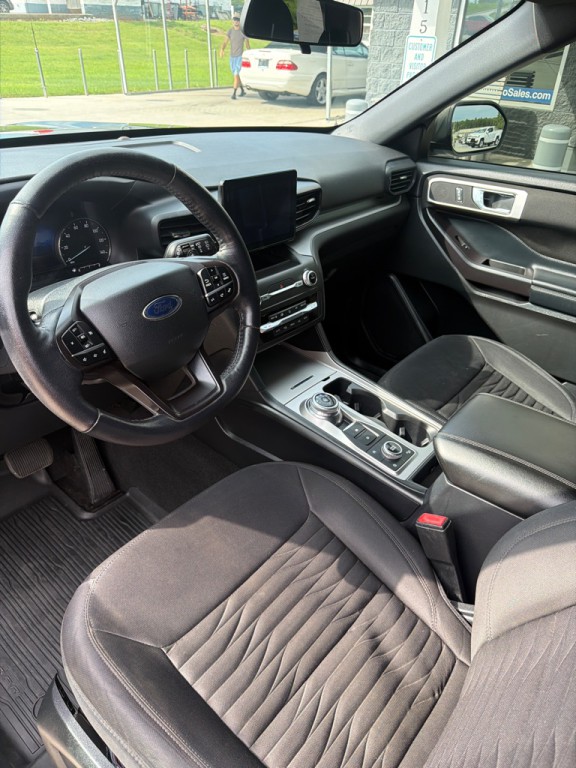 2020 Ford Explorer Image 10