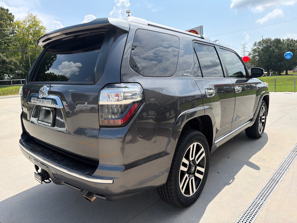 2018 Toyota 4Runner Image 5