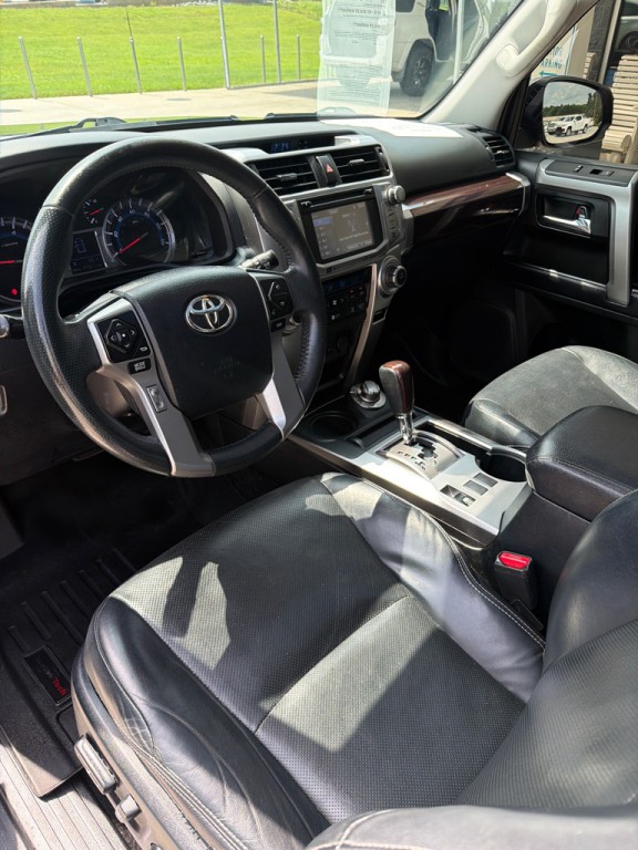 2018 Toyota 4Runner Image 10