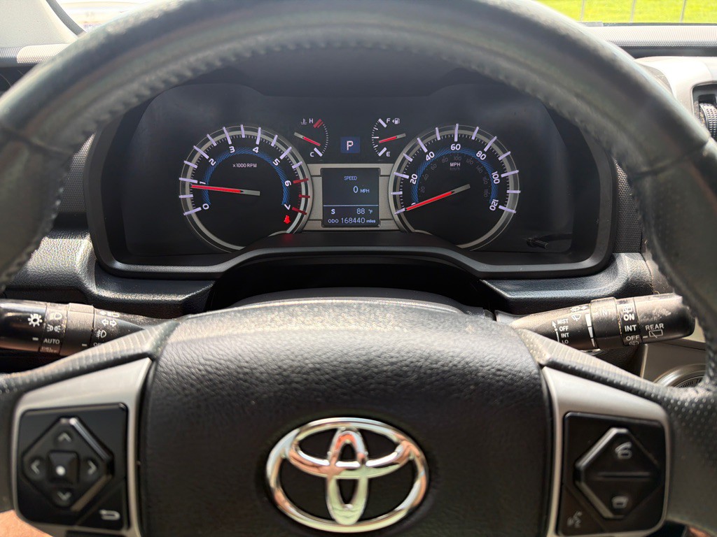 2018 Toyota 4Runner Image 12