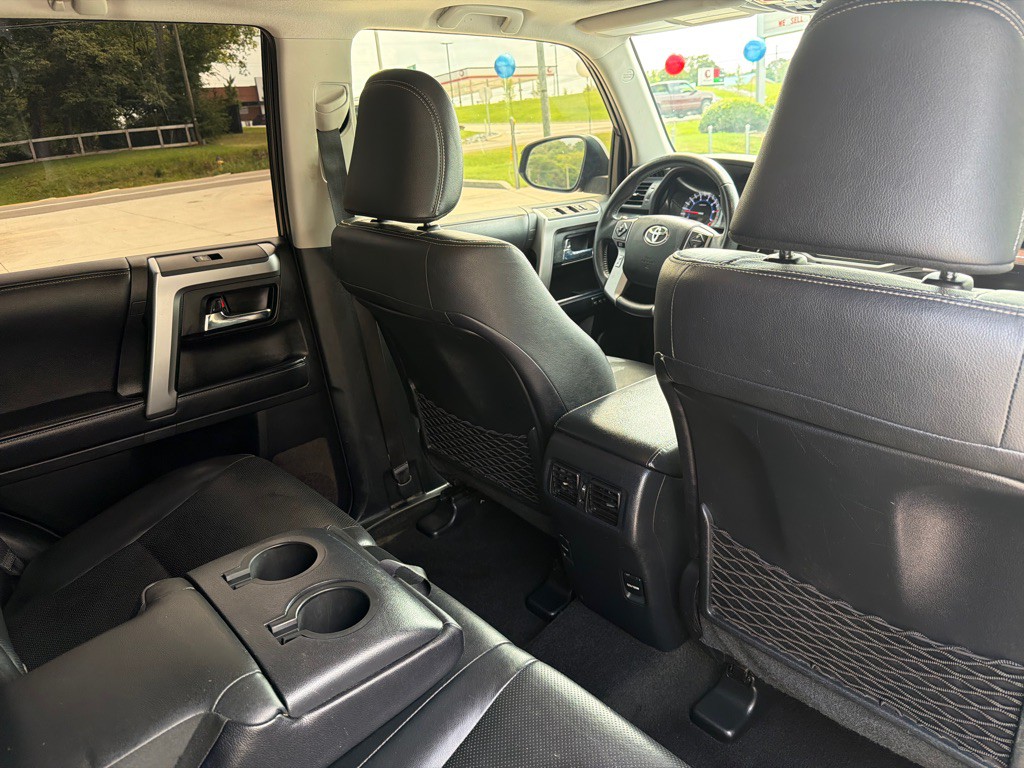 2018 Toyota 4Runner Image 16