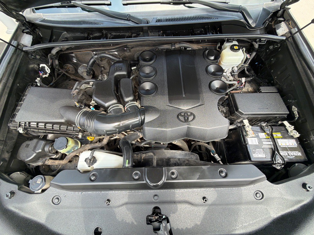 2018 Toyota 4Runner Image 20
