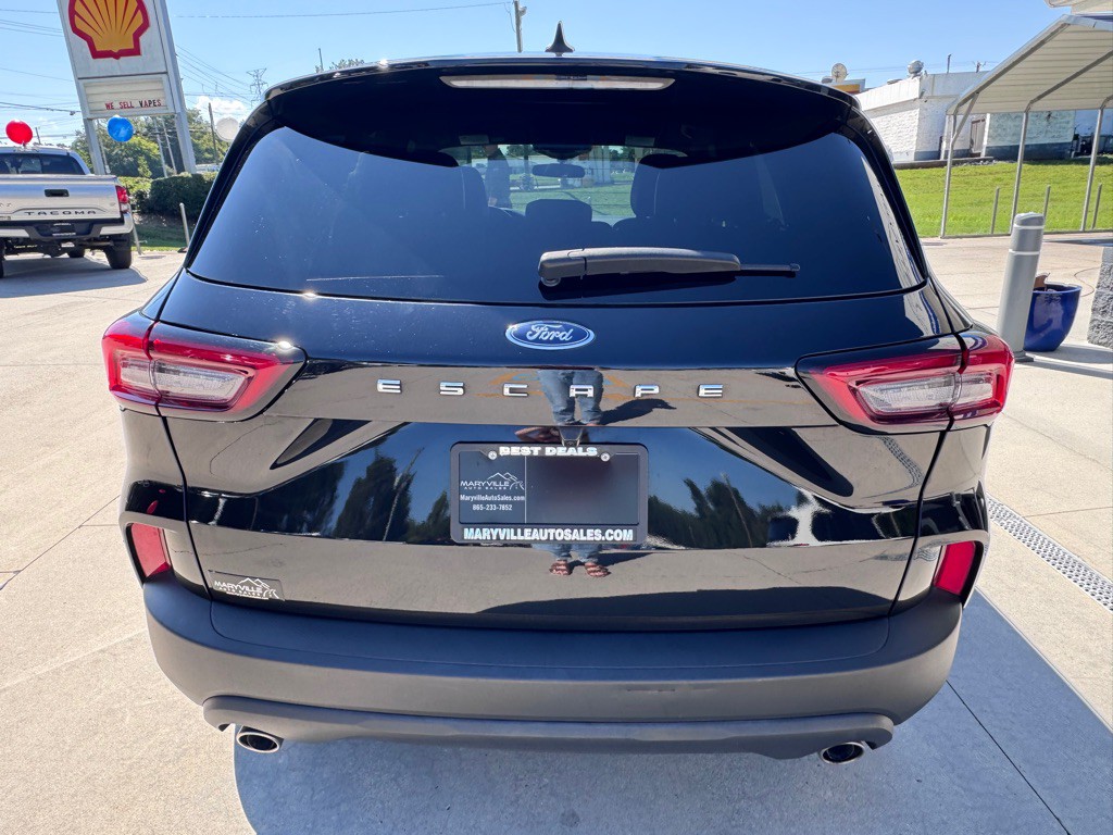 2025 Ford Escape Image 4