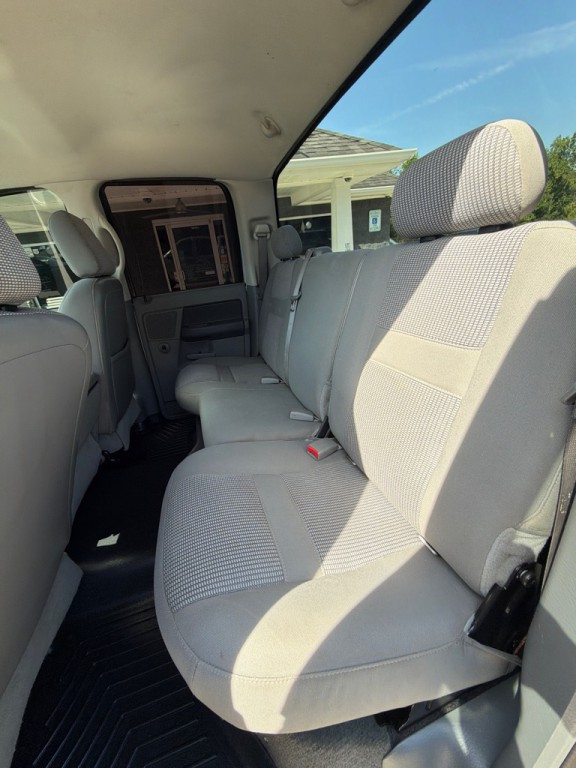 2006 Dodge Ram 2500 Image 13