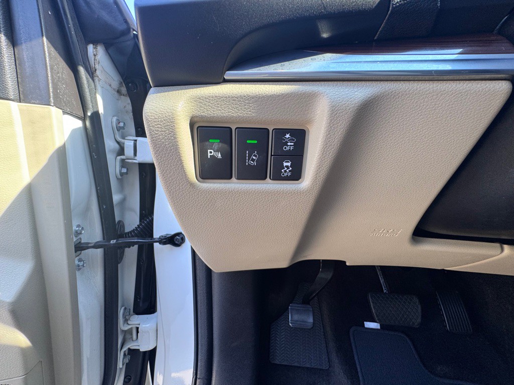 2016 Acura MDX Image 11
