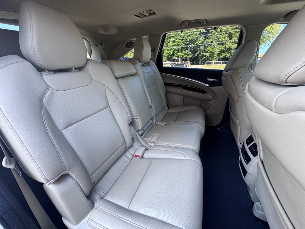 2016 Acura MDX Image 18