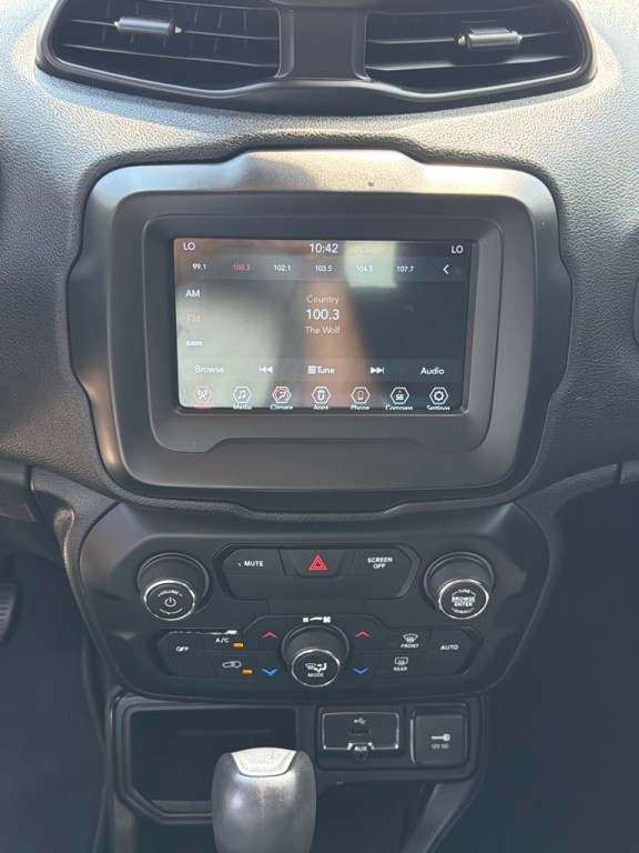 2018 Jeep Renegade Image 11