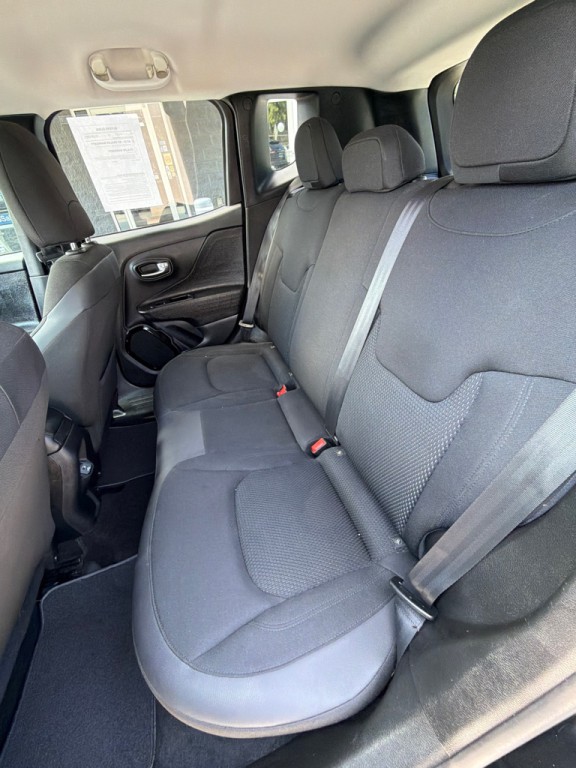 2018 Jeep Renegade Image 13