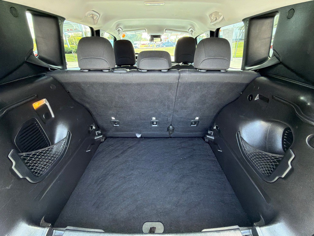 2018 Jeep Renegade Image 14