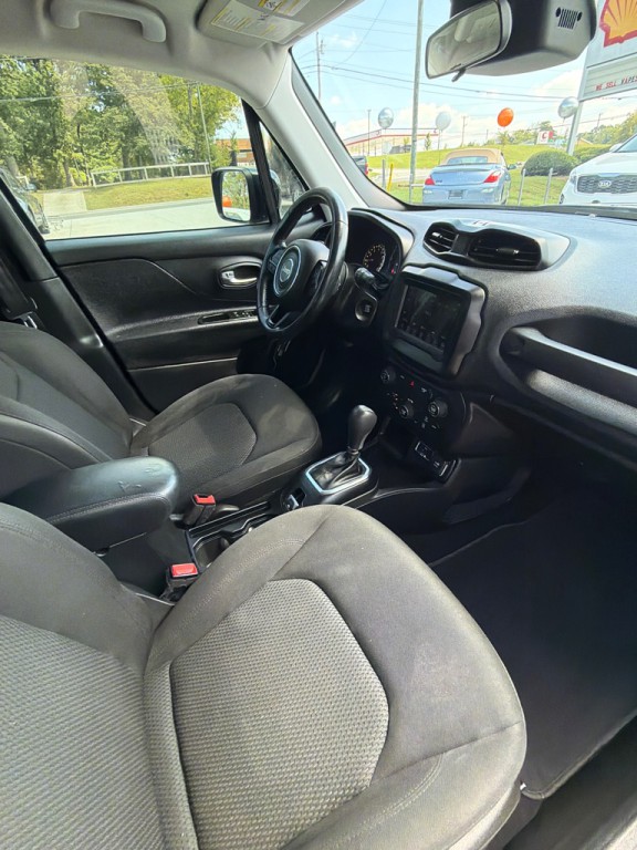 2018 Jeep Renegade Image 18