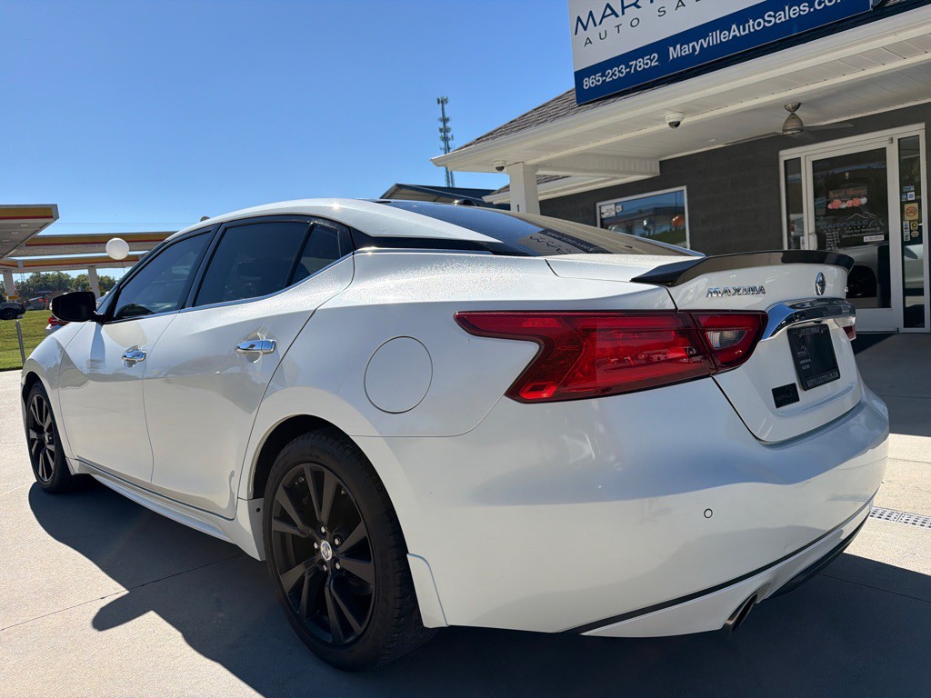 2018 Nissan Maxima Image 3