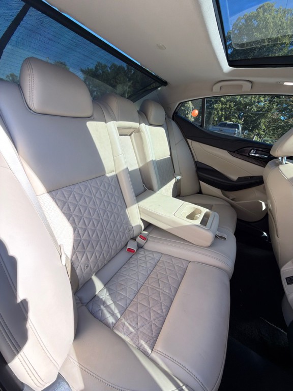 2018 Nissan Maxima Image 15