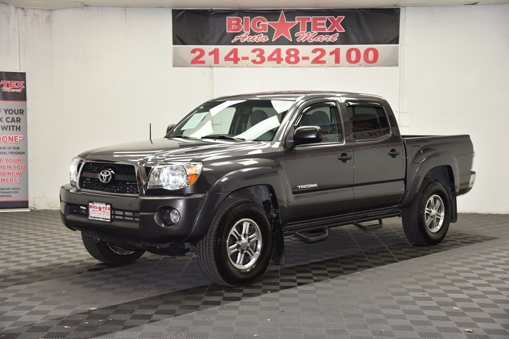 2011 Toyota Tacoma Image 1