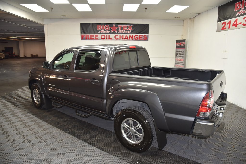 2011 Toyota Tacoma Image 3