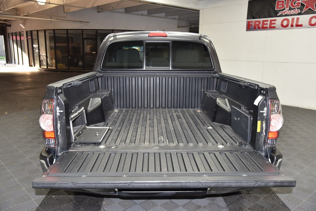 2011 Toyota Tacoma Image 5